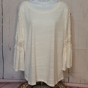 NEW DIRECTIONS Ivory Blouse